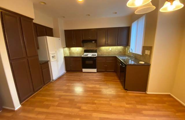 1727 Watercrest Way Gallery 3
