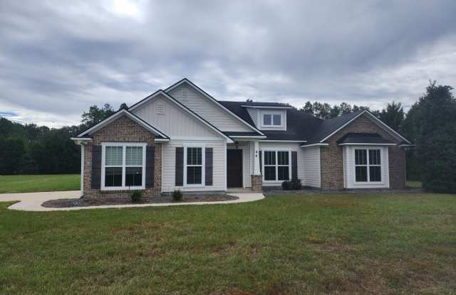 Move-IN Discount! $500 Spacious 4-Bedroom Home with Modern Upgrades and Screened Porch in Lakeland, GA - 44 Brooklyn Lane, Lanier County, GA 31635