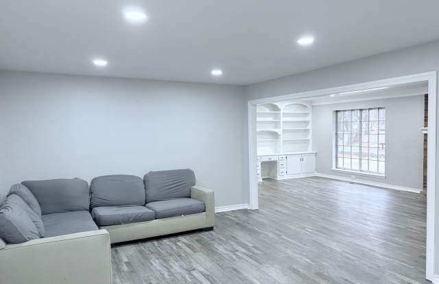Three bedroom home in Arcadia on acreage Gallery 3