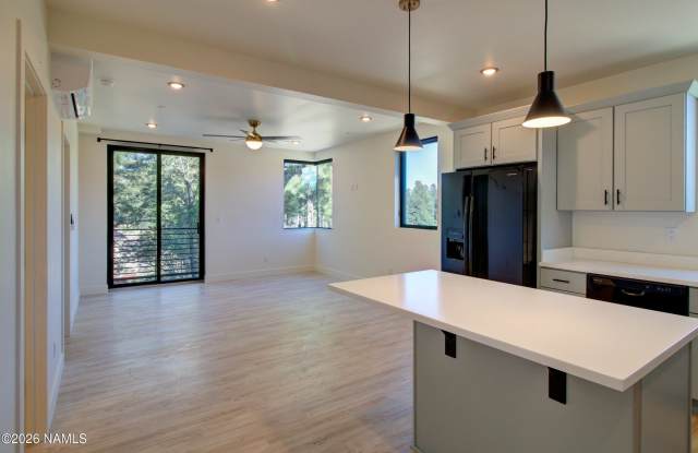 1206 E Jen Drive Gallery 1