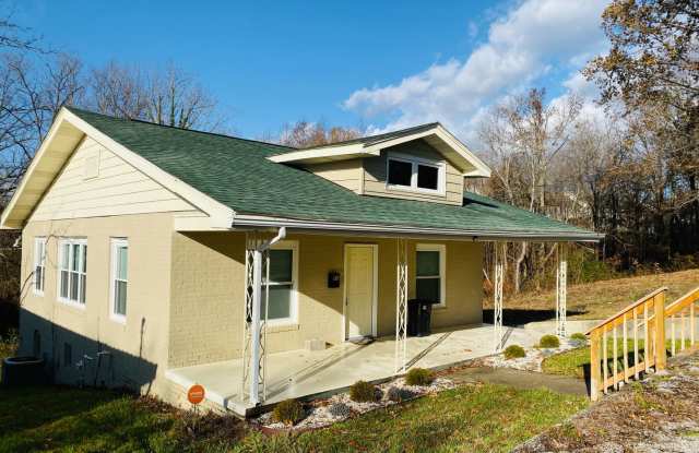 Two Bedroom Home Downtown Corbin, KY photos photos