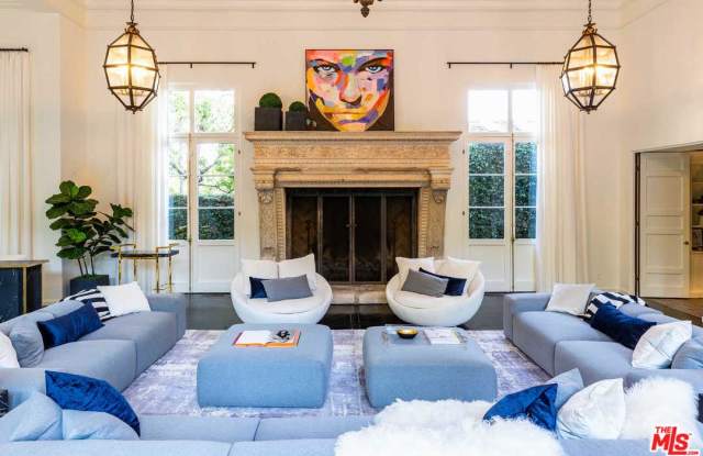1120 LA COLLINA Drive Gallery 3