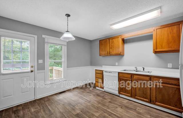 2672 White Oak Lane Gallery 3