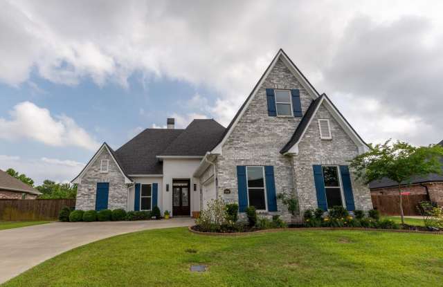 Waterfront Dream in Island Park | 4BR Retreat with Fire Pit, Flex Space & Backyard Oasis photos photos