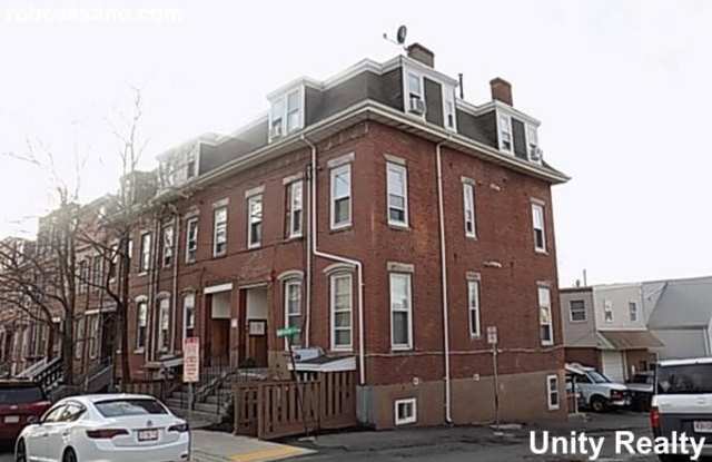 46 Hawthorne St. Gallery 4