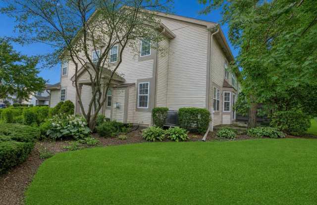 651 Lancaster Circle Gallery 3