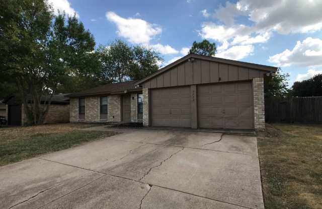 5732 MacDougall Dr Gallery 2