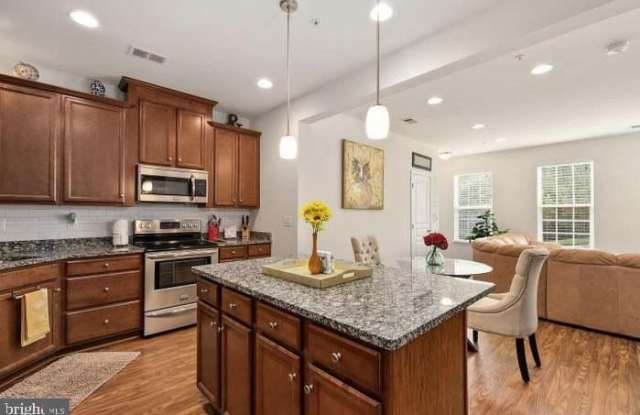 14790 MASON CREEK Circle Gallery 4