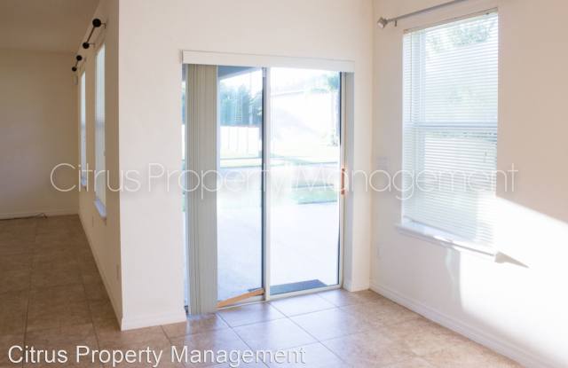 2754 Stanwood Drive Gallery 4