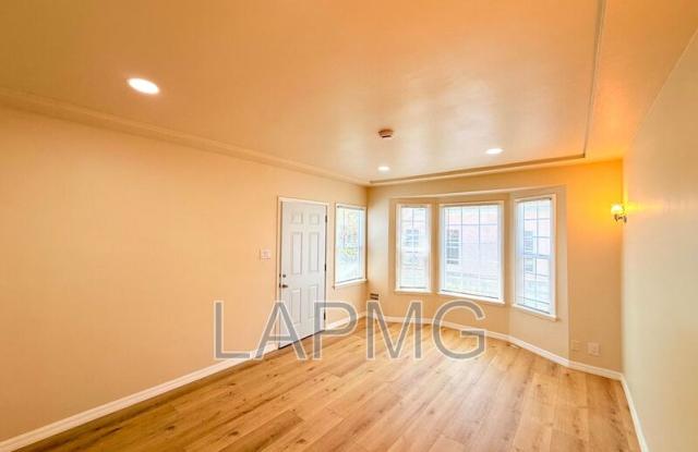 1535 South Fairfax Ave. photos photos
