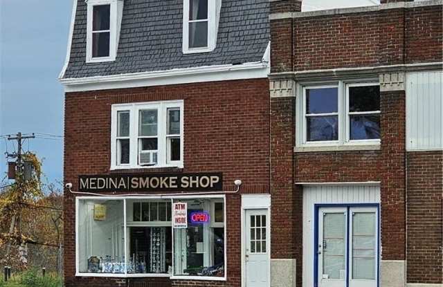 335 N Main Upper Rear photos photos