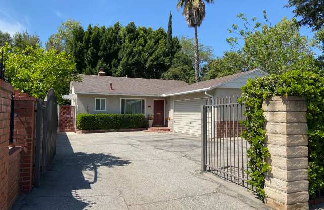5407 Woodman Avenue - 5407 Woodman Avenue, Los Angeles, CA 91401