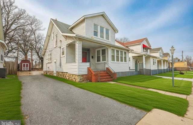 8 IRVING PL photos photos