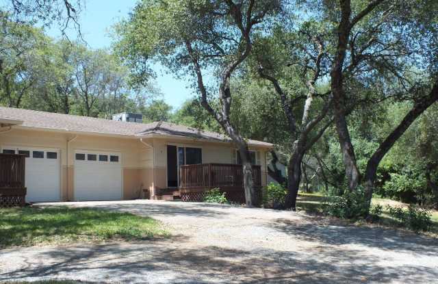 4201 Eckerman Court Gallery 2