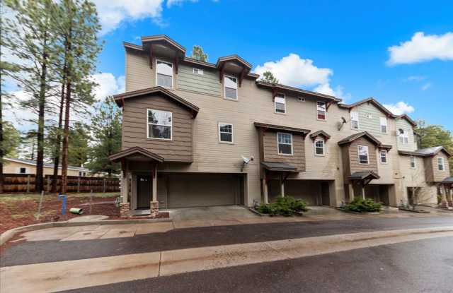 Railroad Springs Townhome for Rent! photos photos