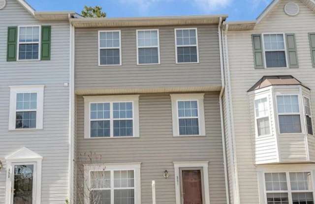 351 MOSEBY COURT - 351 Moseby Court, Manassas Park, VA 20111