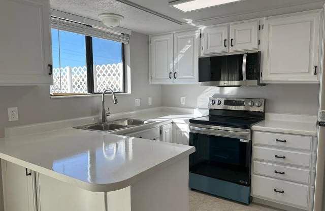 Single-Level 3 Bedroom Townhome in St. George photos photos