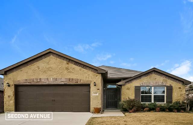 2520 Old Buck Dr - 2520 Old Buck Drive, Weatherford, TX 76087