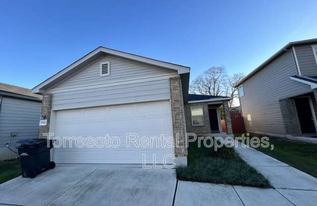 5910 Sandy Lake St photos photos