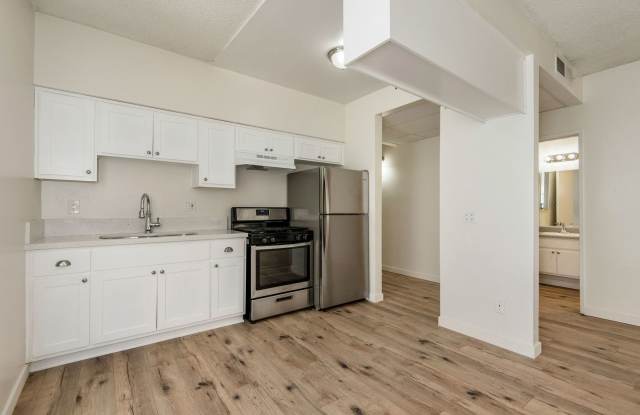 URBI 1 LLC | 2724 Abbot Kinney Blvd photos photos