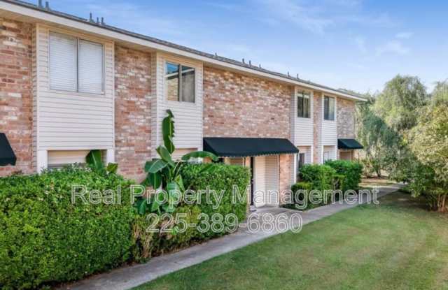 920 W. Tony St. photos photos