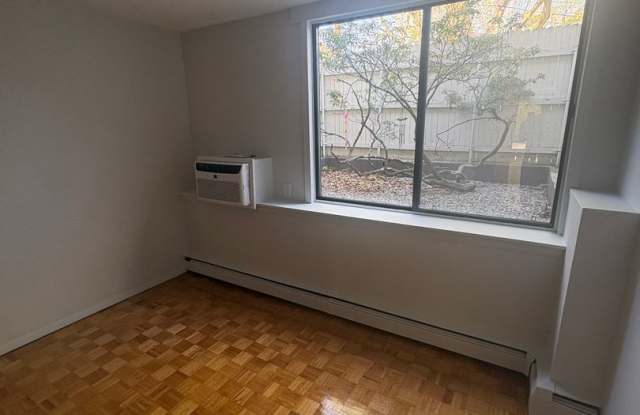 Beautiful modern unit with great location near nature in Brookline available NOW! photos photos