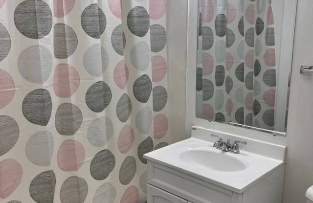 Gateway Hill Apartments Gallery 3