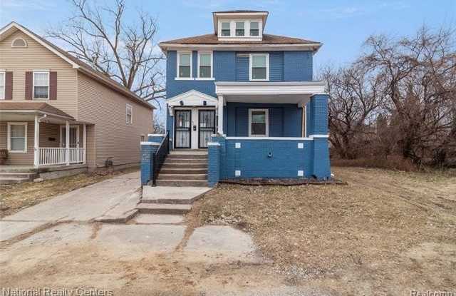 767 Navahoe Street photos photos