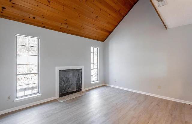 3620 Idlewild Circle photos photos