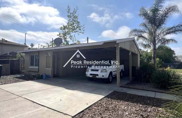Charming 2bd/1ba near 47th Ave & Hwy 99 Gallery 3