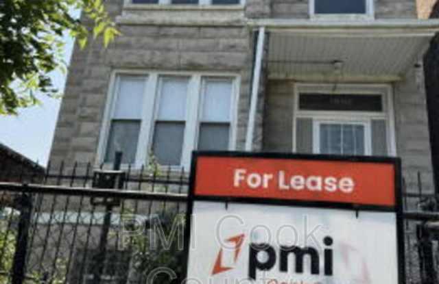 1950 S Trumbull Avenue photos photos