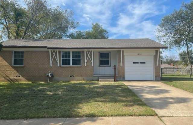 3/1.5 on a quiet street close to everything! photos photos 3/1.5 on a quiet street close to everything! photos photos