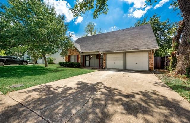 725 Melrose Street - 725 Melrose Drive, Richardson, TX 75080