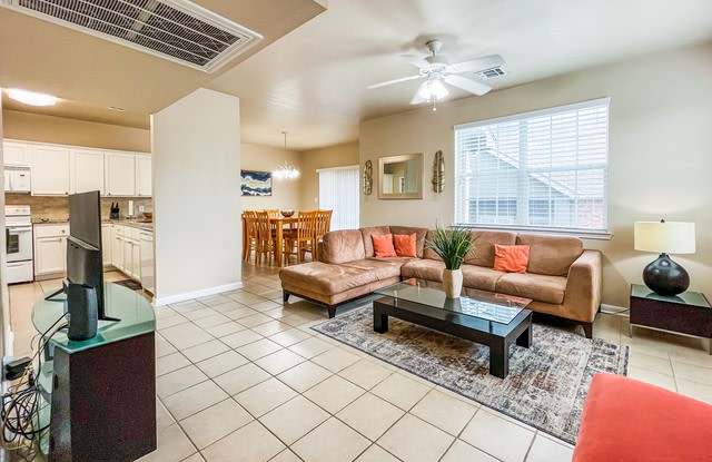151 Chapel Hill Circle - 151 Chapel Hill Circle, San Antonio, TX 78284
