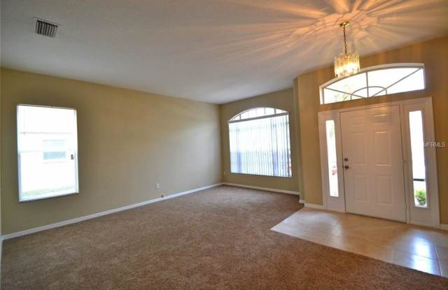 437 COUNTRY VINEYARD DRIVE Gallery 2