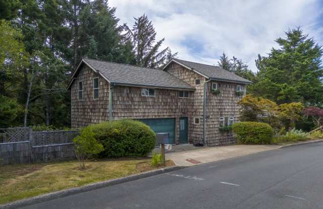 516 Northeast 20th Place - 1 photos photos