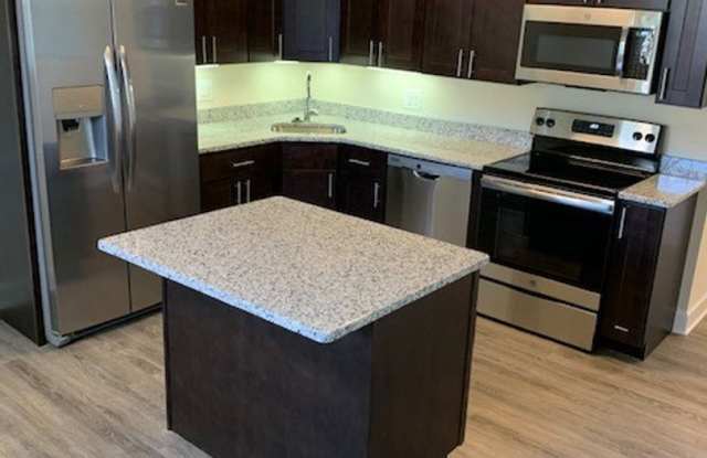 Randolph Square Apartments Gallery 3
