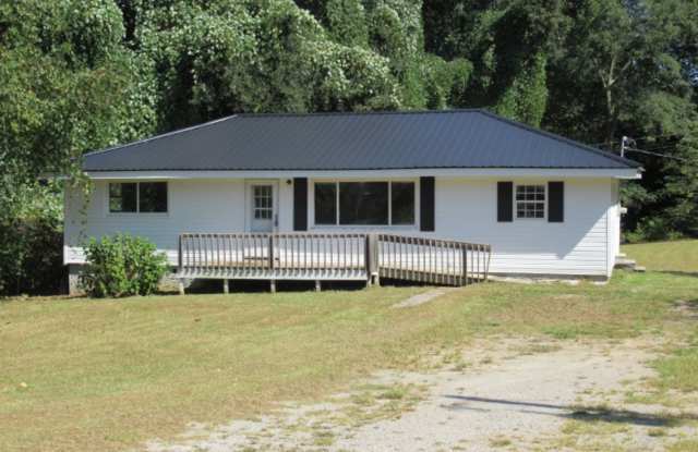 36 Armstrong Dr. Gallery 1