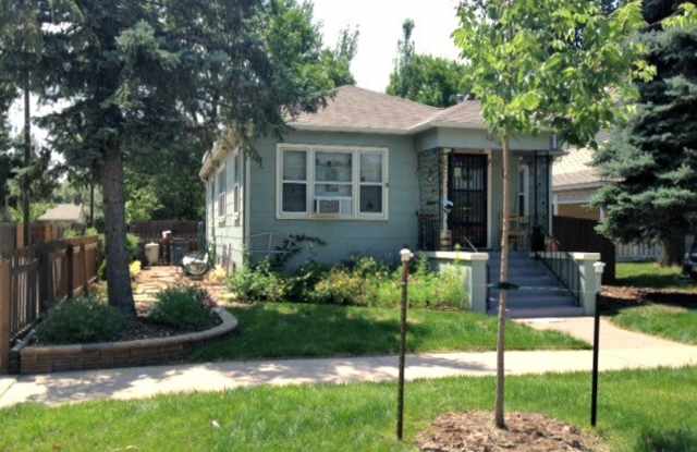 Spacious and Updated 4 Bed, 2 bath!! photos photos