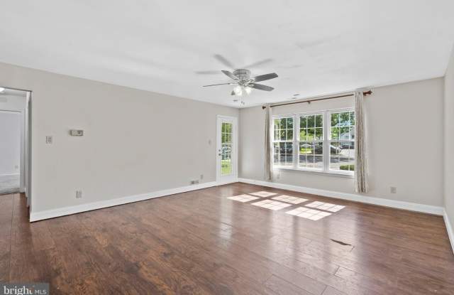 501-A HARWOOD Court Gallery 4