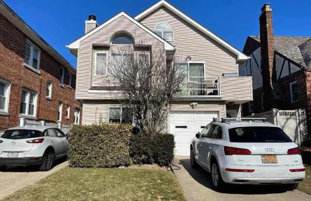 649 E Beech Street unit: Garden photos photos 649 E Beech Street unit: Garden photos photos