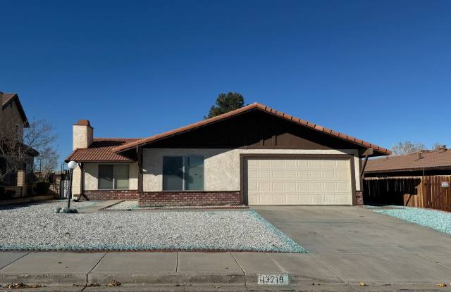 Home off the Green Tree Golf Course photos photos