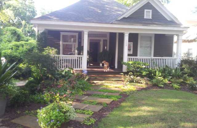 1118 Lawton Pl SW - 1118 Lawton Place Southwest, Atlanta, GA 30310 1118 Lawton Pl SW - 1118 Lawton Place Southwest, Atlanta, GA 30310