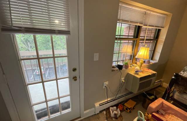 2-bedroom apartment with parking + heat photos photos