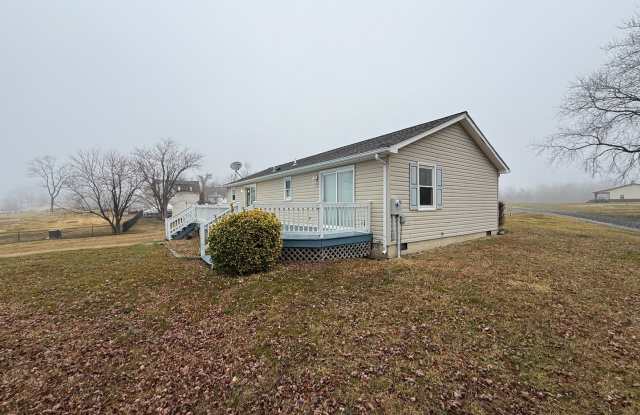 Waterfront Gem with amazing views! Gallery 3