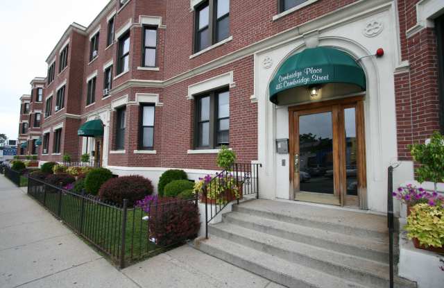 Hamilton Union Gallery 1