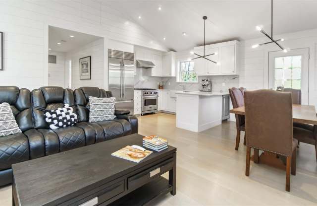 66 Crystal Drive photos photos