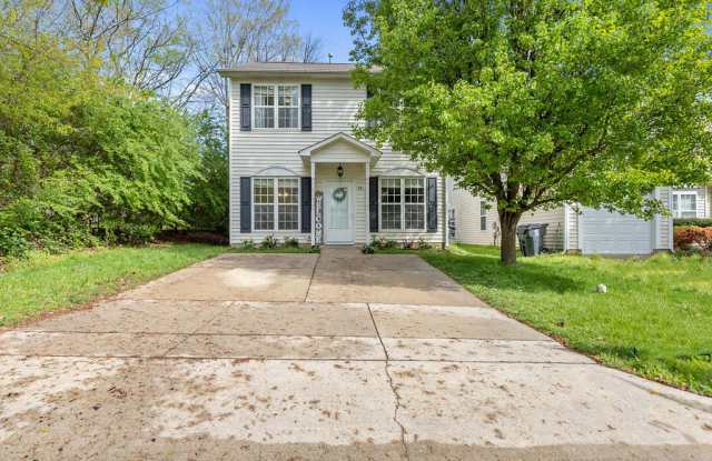 301 Glaston Ct Gallery 2