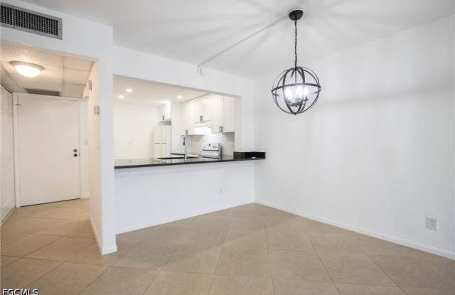 1083 Forest Lakes Drive Gallery 2