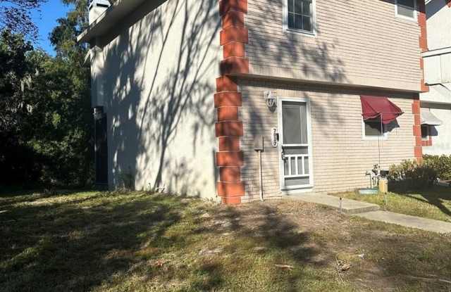 7027 PAUL REVERE TRACE photos photos